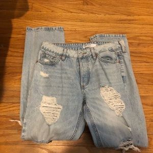 Garage jeans size 5 or 27 boyfriend jeans.worn once and are in great condition